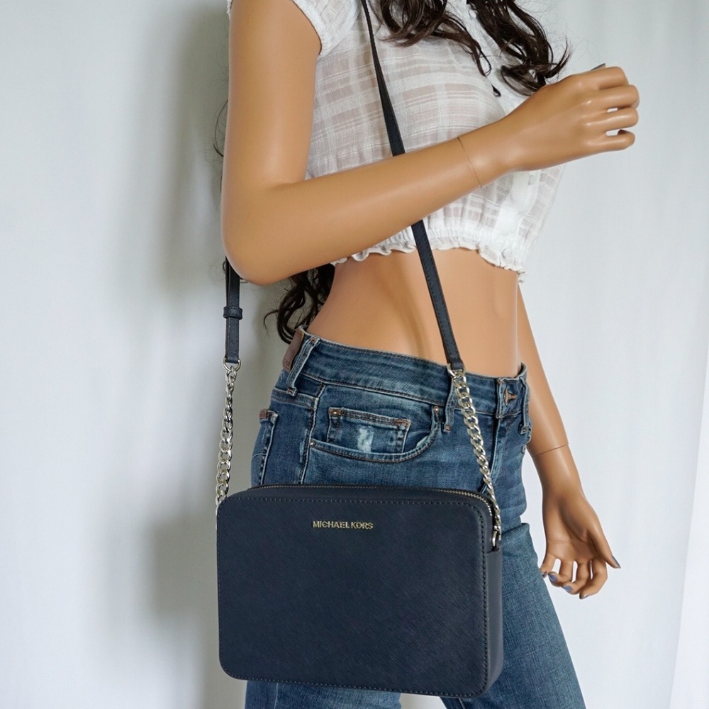 Michael Kors Jet Set Item LG Crosbody Navy Blue - Picture 2 of 8